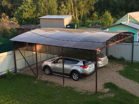 Арочный стальной навес для размещения двух авто (кровля из поликарбоната)