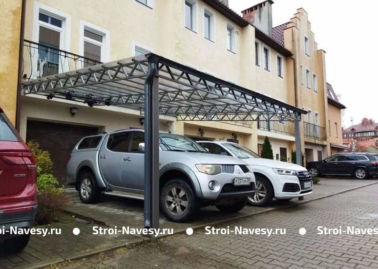 Односкатный автонавес с поликарбонатом на 2 авто